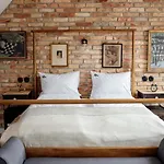 Loftlakasom****