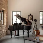 Loftlakasom**** 4* Veszprém
