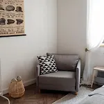 Loftlakasom**** شقة فندقية