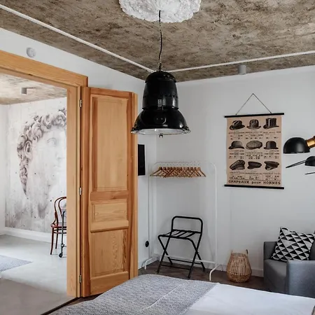 Loftlakasom**** Lägenhetshotell 4*