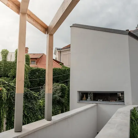 Loftlakásom**** Apartahotel 4*