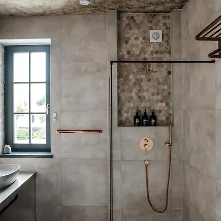 Apartahotel Loftlakásom****