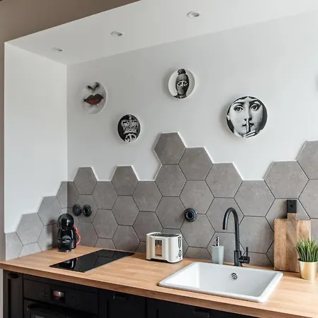 Loftlakásom**** Veszprém