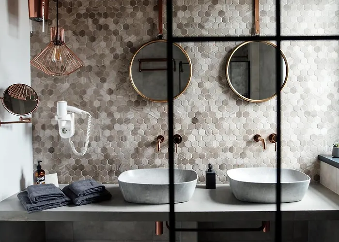 מלון דירות Loftlakasom**** Veszprém