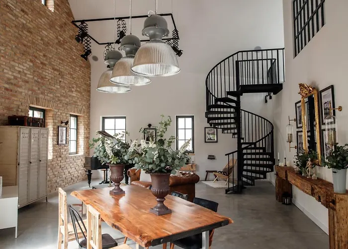 Loftlakasom**** Aparthotel Veszprem